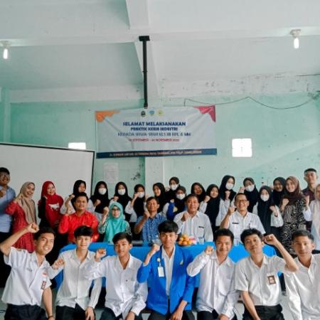 PELEPASAN SISWA PKL KLS XII RPL DAN MM